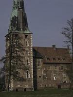 raesfeld,alemania,2020-el castillo de raesfeld en alemania foto