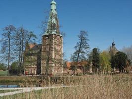 raesfeld,alemania,2020-el castillo de raesfeld en alemania foto