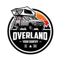 premium overland camper truck insignia emblema logo vector aislado