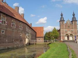 raesfeld,alemania,2020-el castillo de raesfeld en alemania foto