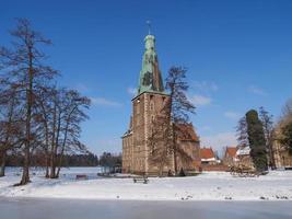 raesfeld,alemania,2020-el castillo de raesfeld en alemania foto