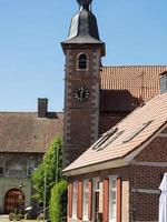 raesfeld,alemania,2020-el castillo de raesfeld en alemania foto