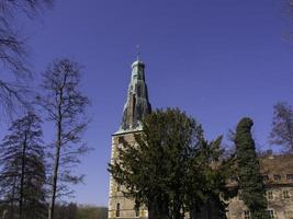 raesfeld,alemania,2020-el castillo de raesfeld en alemania foto