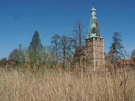 raesfeld,alemania,2020-el castillo de raesfeld en alemania foto