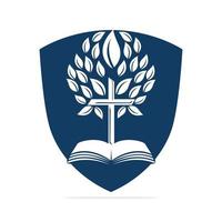 diseño del logotipo del árbol cruzado de la biblia. diseño de plantilla de vector de cruz de árbol de iglesia cristiana.