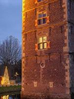 raesfeld,alemania,2020-el castillo de raesfeld en alemania foto