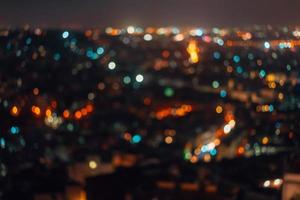noche de la ciudad desde la vista superior. foto