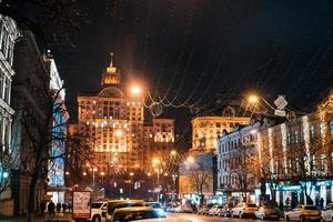 luces de la gran ciudad foto