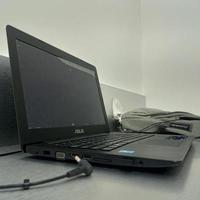 Asus laptop in dark color photo