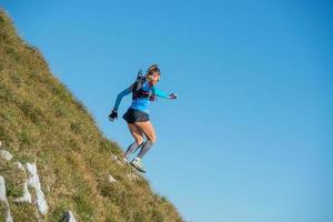 Dangerous mountain running for highly trained athletes photo