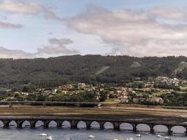 el puente de pontedeume foto