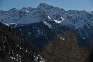 montaña invierno naturaleza foto