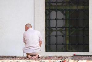 Man in prayer photo
