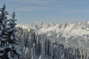 paisaje de montaña de invierno foto