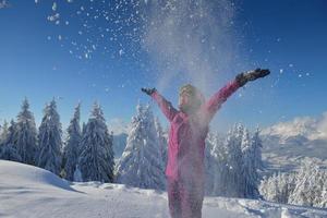 diversión de invierno y esquí foto
