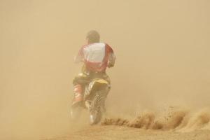 carrera de motocross foto