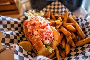 Maine lobster roll photo