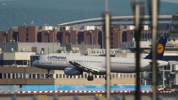 FRANKFURT AM MAIN, GERMANY JULY 20, 2017 - Lufthansa Airbus 321 D AISV approaching before landing. The plane touched the runway while landing video