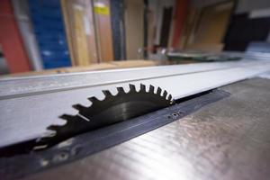 Woodworking circular saw photo