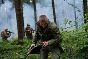 marines capturan a terrorista vivo foto