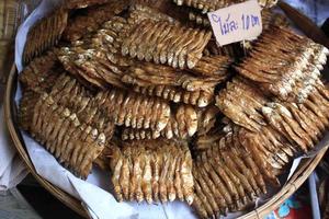 pescado seco de mariscos tailandeses foto