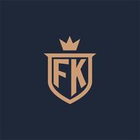 logotipo inicial del monograma fk con estilo de escudo y corona vector