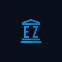 monograma del logotipo inicial de ez con vector de diseño de icono de edificio de juzgado simple