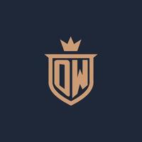 logotipo inicial del monograma ow con estilo escudo y corona vector