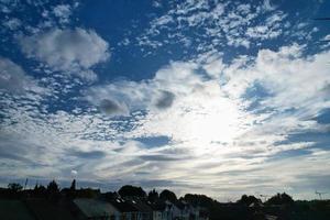 hermosas nubes dramáticas de invierno 2022 foto