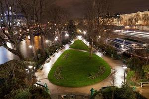 plaza du vert-galant en paris foto