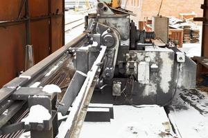 steel wires and cutting and bender machine photo