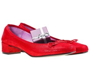 red women shoes with gift box photo