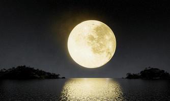 la luna llena de color amarillo dorado se refleja en el mar. la sombra de la isla en el océano el cielo tiene muchas estrellas. ondas en el mar por la noche. representación 3d foto