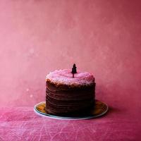 fondo rosa con pastel foto