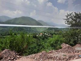 Pakistán es un hermoso país de verdes valles, altas montañas y largos ríos. La belleza natural de Pakistán es fascinante. foto