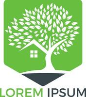 diseño del logotipo de la casa del árbol. plantilla de diseño de vector de casa ecológica.