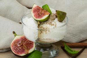 Ice cream with fig photo