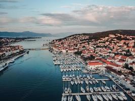 vista aérea, veleros. Croacia. puesta de sol foto