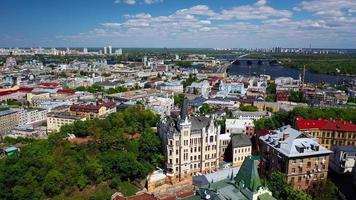 vista aérea de la plaza sofia y la plaza mykhailivska foto