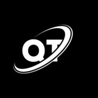 diseño del logotipo de la letra qt qt. letra inicial qt círculo vinculado en mayúsculas logo monograma rojo y azul. logotipo qt, diseño qt. cuarto de galón, cuarto de galón vector