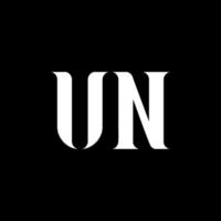 diseño del logotipo de la letra de la ONU. letra inicial un círculo vinculado en mayúsculas monograma logo color blanco. un logo, un diseño. un, un vector