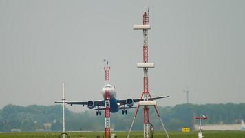 AMSTERDAM, THE NETHERLANDS JULY 26, 2017 - Austrian Airlines Airbus A320 OE LBL taking off from runway 24 Kaagbaan. Schiphol Airport, Amsterdam video