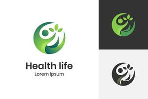 diseño de logotipo de vida de salud de cuidado natural abstracto con ilustración de vector de hoja de personas para productos ecológicos y biológicos