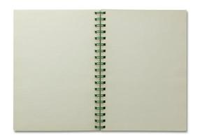 cuaderno espiral abierto aislado en blanco foto