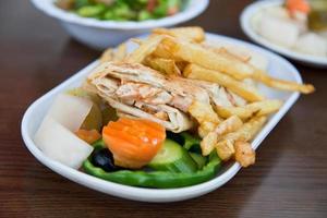 arabic chicken shawarma photo