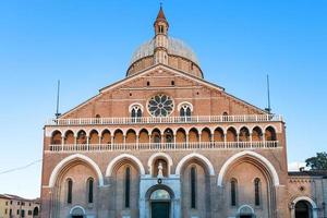 front view of Basilica of Saint Anthony of Padua photo