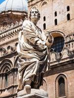 sculpture near Palermo Cathedral photo