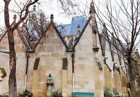 paredes del musee de cluny en paris foto