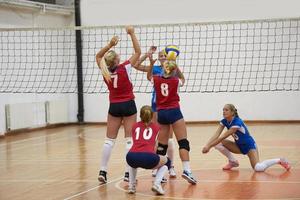 vista del juego de voleibol foto