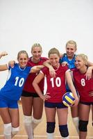 grupo de mujeres de voleibol foto